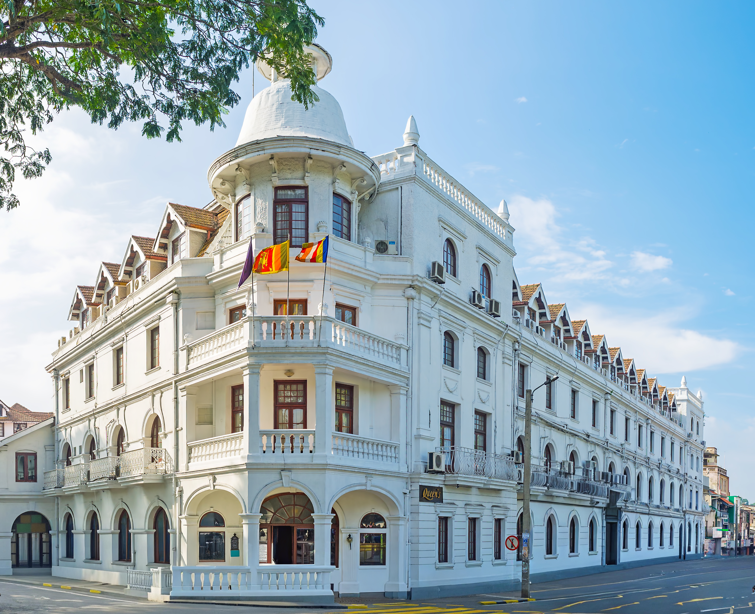 Where to Stay in Sri Lanka on a 10-Day Itinerary: Best Bases from Kandy to Bentota